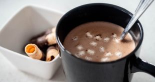 5 Places to Find Hot Chocolate Bombs to Enjoy This Winter