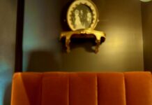 Dining for Two: Mama’s on the Half Shell’s Tips for Creating a Romantic Meal